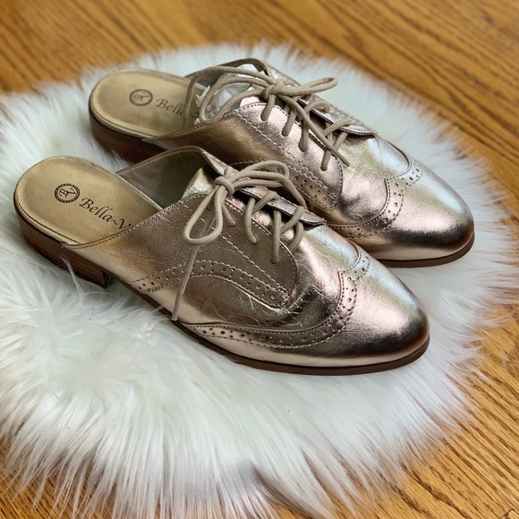 Bella Vita Baxter woman’s Champagne Suede Mule - Picture 2 of 10